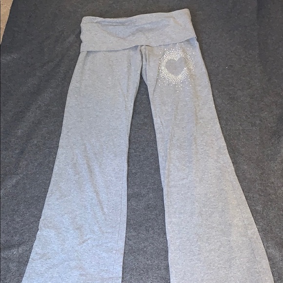 PINK Victoria's Secret Pants - Pink yoga pants